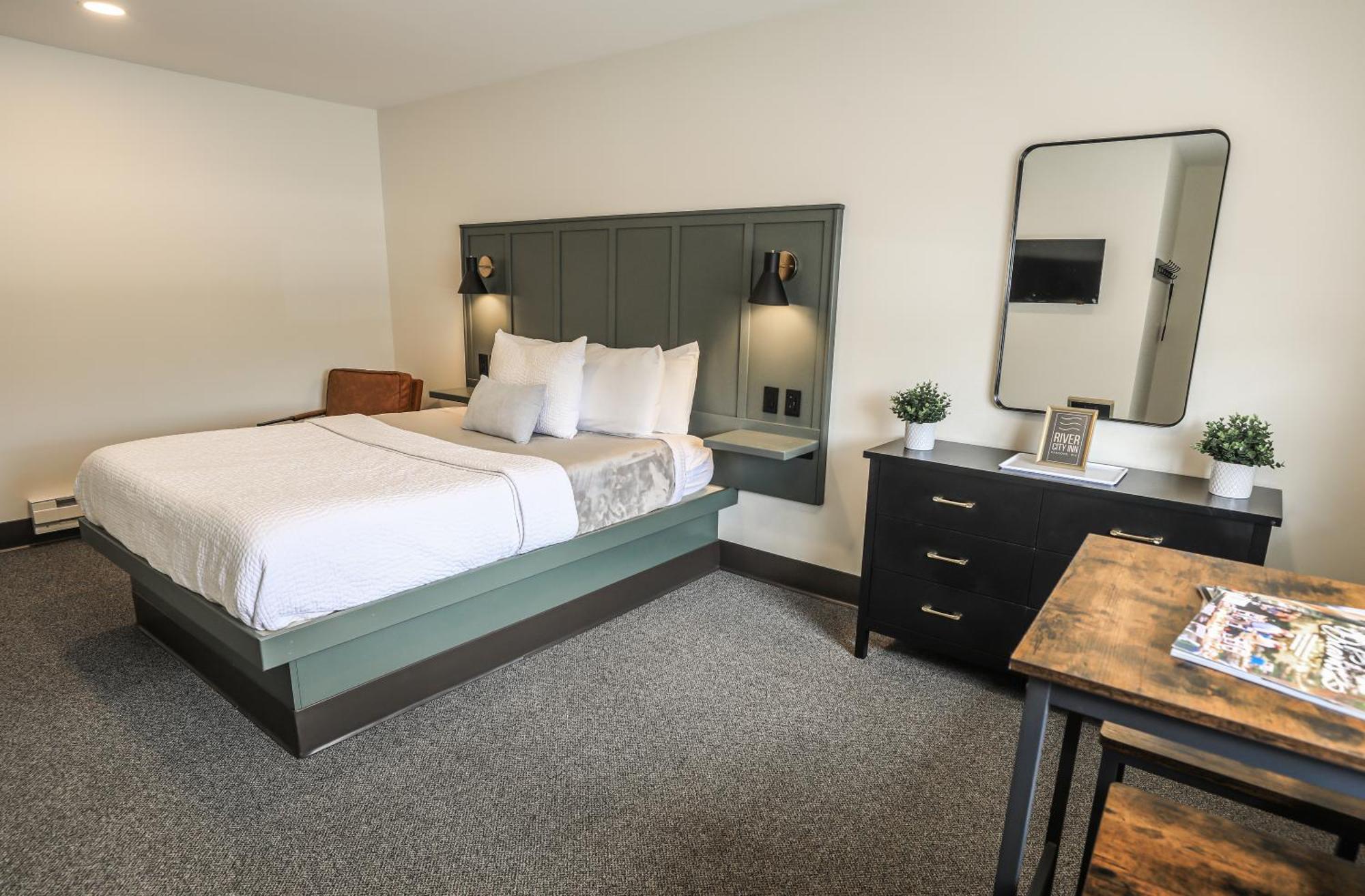 River City Inn Parsons Экстерьер фото